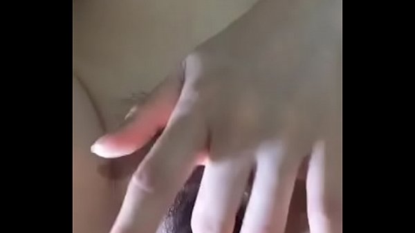 em gái việt thủ dâm