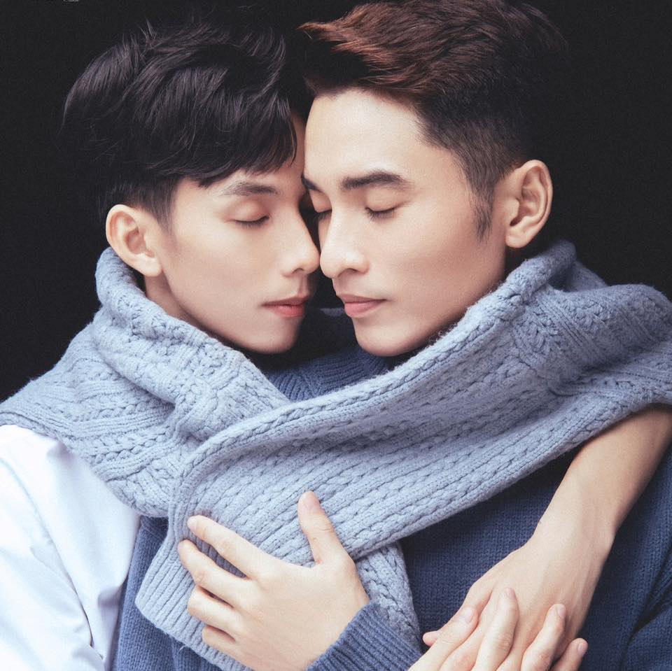 Trung và Sen đá lộ clip Twitter X